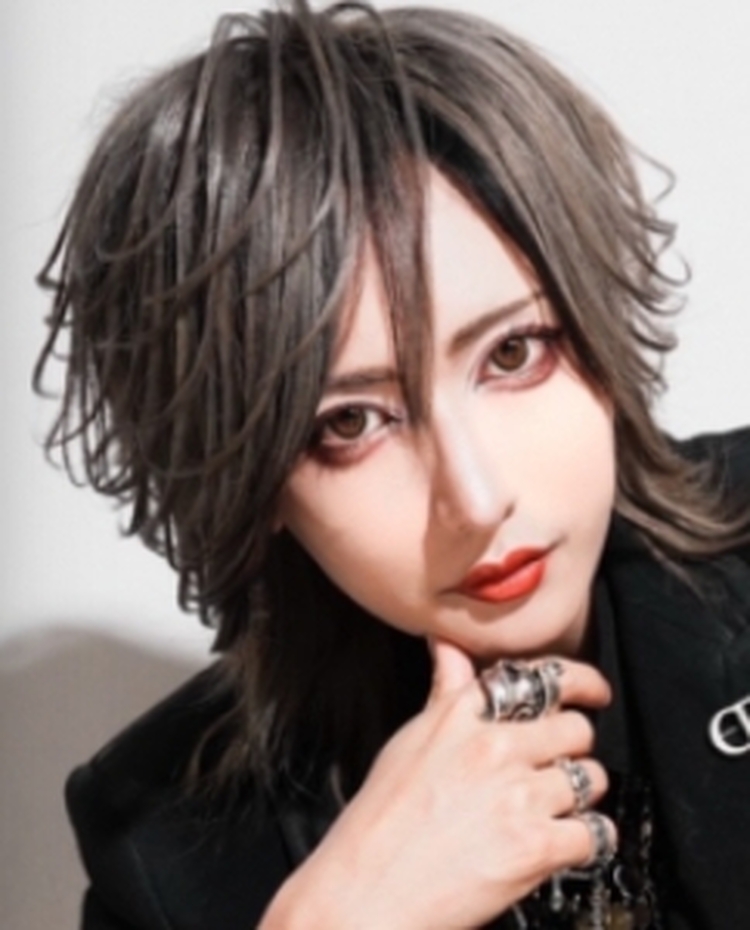 悠里a.k.a.アヘアヘたかしくん